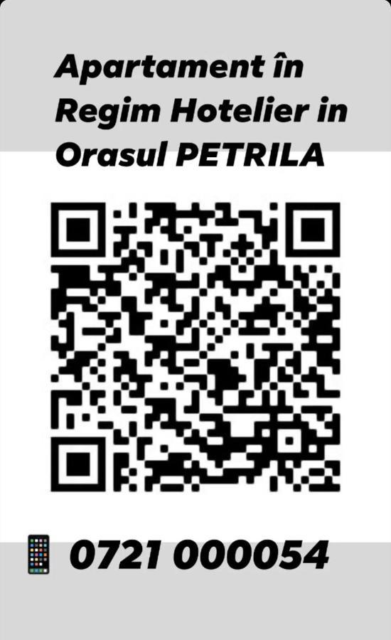 Garden Apartament Petrila エクステリア 写真